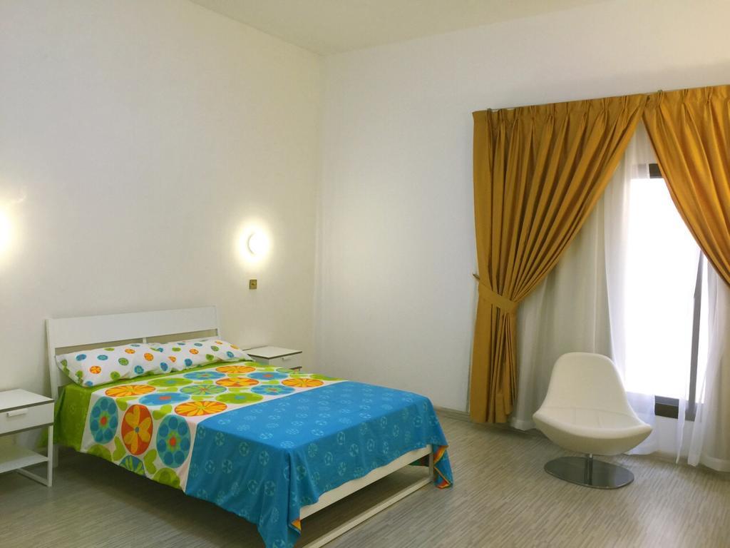 Studios Corniche Abu Dhabi Exterior photo