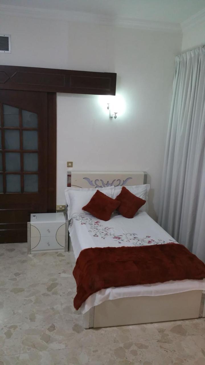 Studios Corniche Abu Dhabi Exterior photo