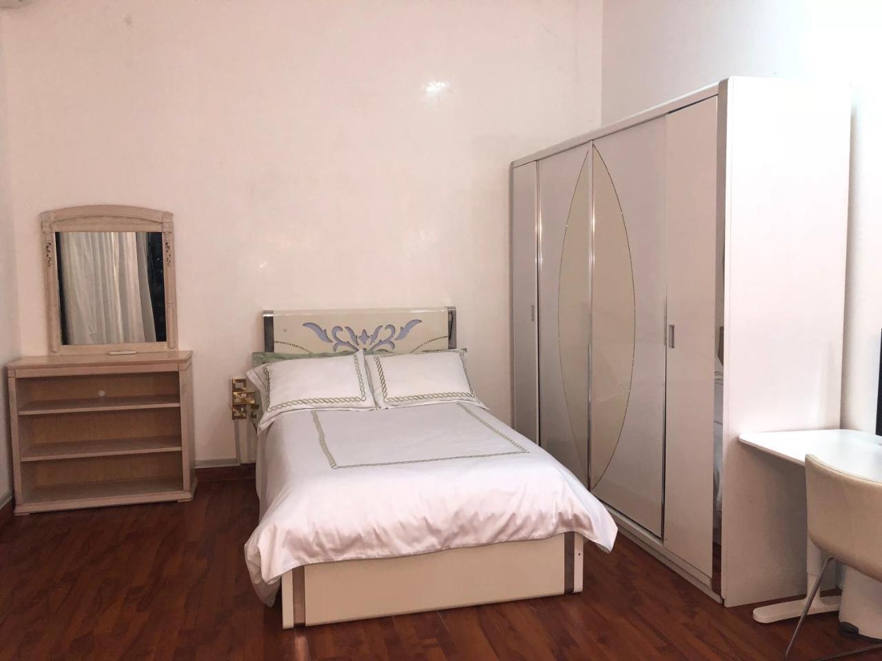 Studios Corniche Abu Dhabi Exterior photo
